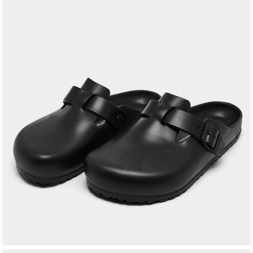 NWOT- BIRKENSTOCK BOSTON EVA